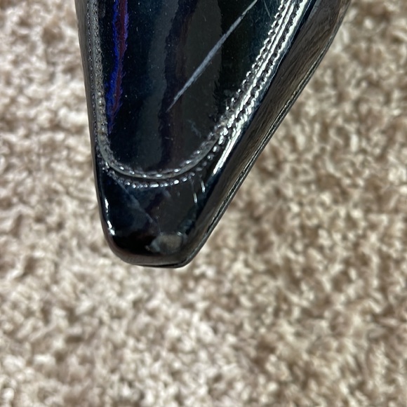 BCBG Girls Patent Black Bootie no size listed but they are 8.5 - Picture 9 of 10